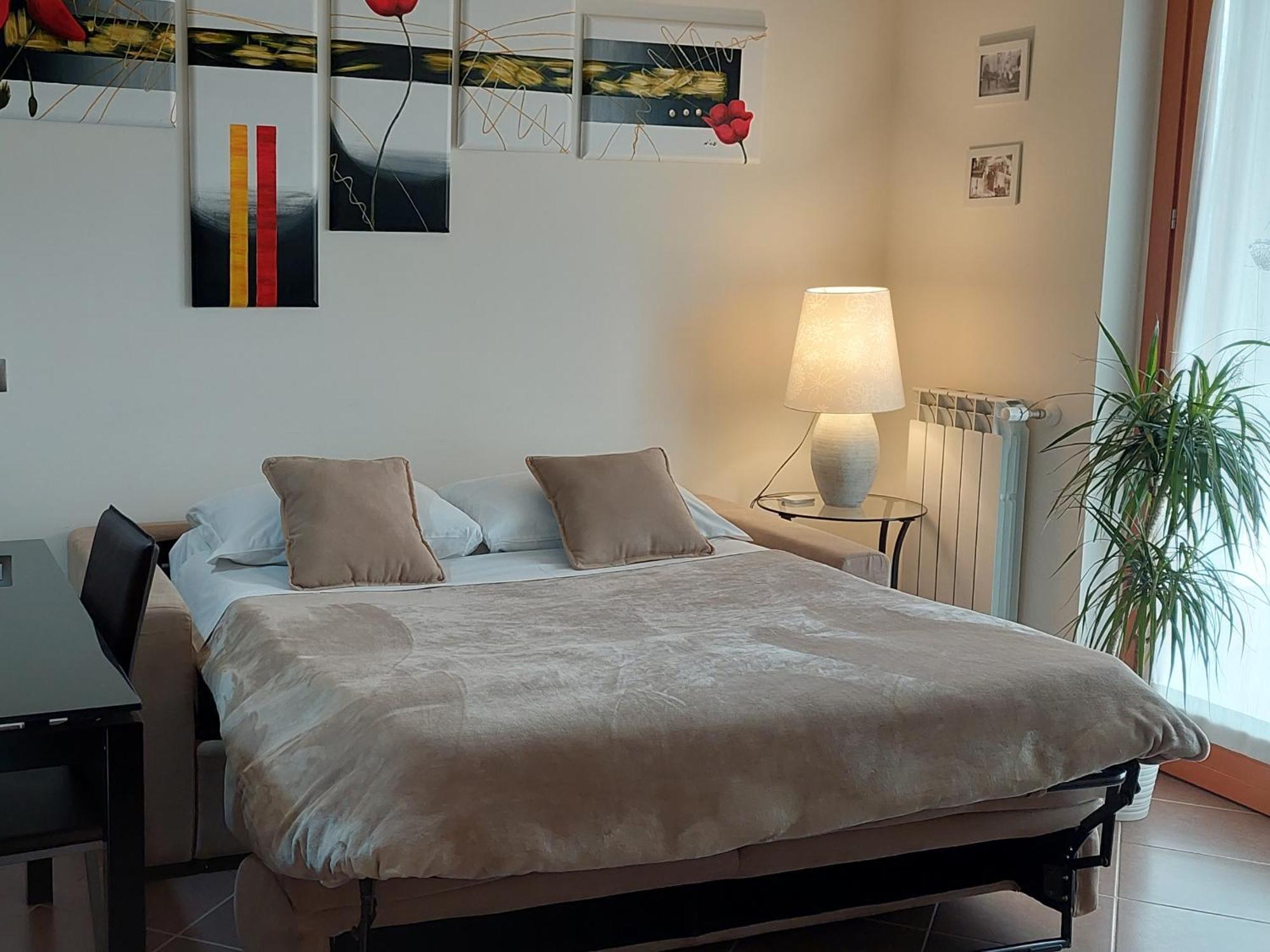 Relax & Business Luxury Apartment 韦莱特里 外观 照片