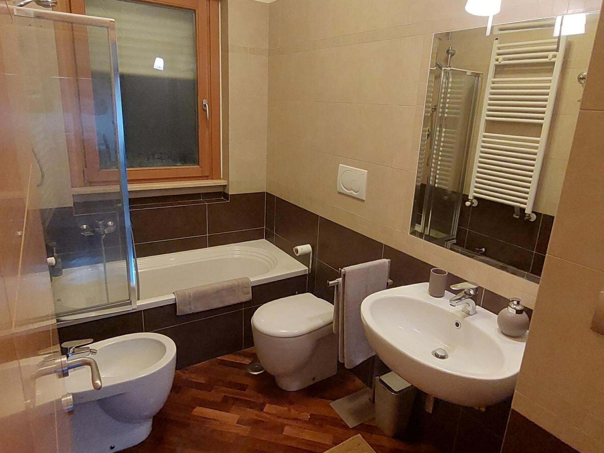 Relax & Business Luxury Apartment 韦莱特里 外观 照片